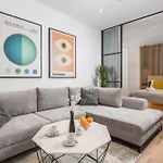 La Fabbrica Apartament *